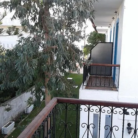 Red Castle Village Guest house Kokkinos Pirgos