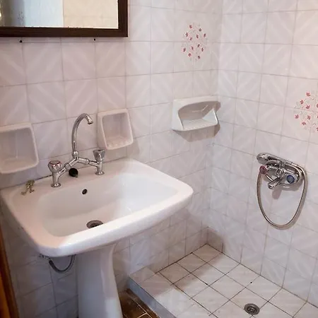 Red Castle Village Guest house *